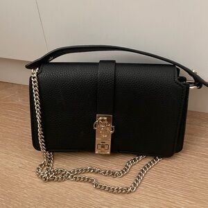 Guess crossbody bag